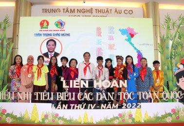 Học sinh Nam Việt vinh dự trở thành đại biểu tại liên hoan thiếu nhi các dân tộc tiêu biểu TQ lần IV
